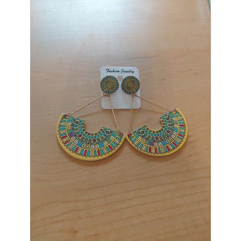 Beautiful Fashion Women’s Earrings Multicolor Dangle Drop
